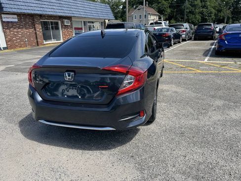 Used 2019 Honda Civic EX image 13