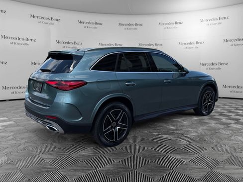 Used 2026 Mercedes-Benz GLC 300 4MATIC image 3