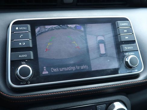 Used 2020 Nissan Kicks SR w/ SR Premium Package image 29