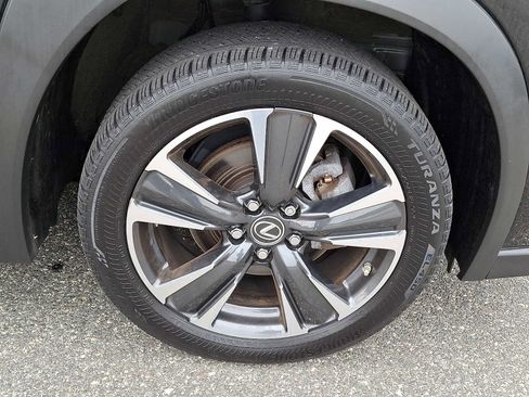 Used 2023 Lexus UX 250h AWD w/ Accessory Package (Z2) image 8
