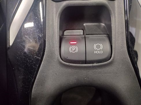 Used 2022 Toyota Corolla XSE FWD image 33