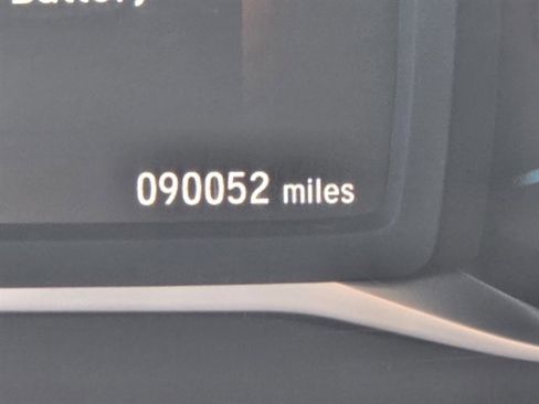Used 2021 Honda Pilot Touring image 13