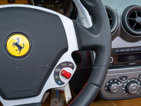 Used 2008 Ferrari F430 Spider RWD image 36