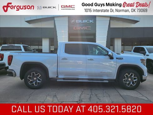 New 2026 GMC Sierra 1500 SLT w/ SLT Premium Plus Package AWD/4WD image 3