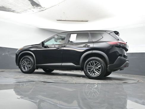 Used 2023 Nissan Rogue S image 26