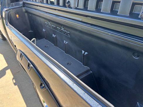 Used 2015 RAM 1500 Express image 26