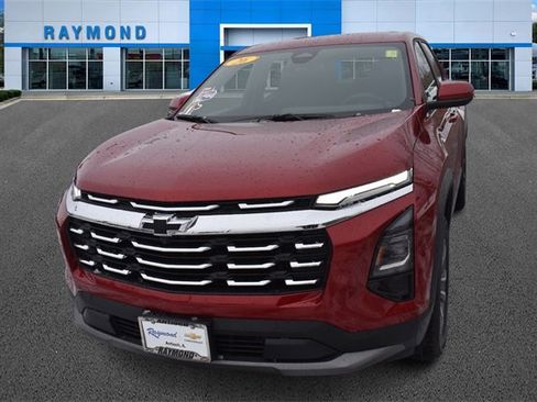 Used 2026 Chevrolet Equinox LT image 7