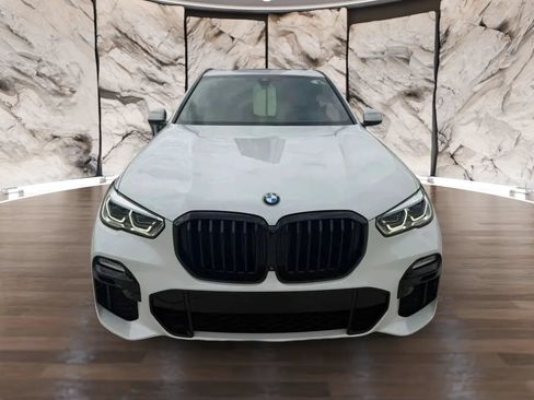 Used 2021 BMW X5 sDrive40i w/ M Sport Package RWD image 2