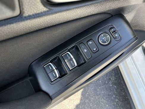 Used 2025 Honda Civic Sport image 17