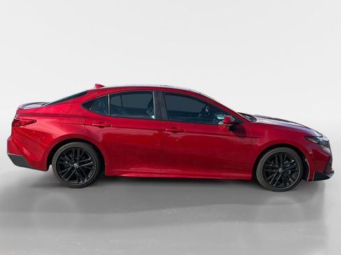 Used 2026 Toyota Camry SE w/ Convenience Package FWD image 6
