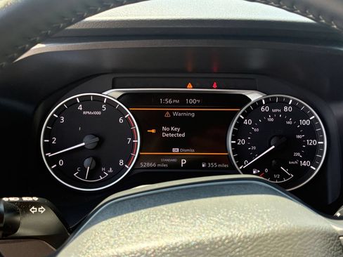 Used 2025 Nissan Rogue SV FWD image 41