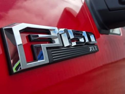 Used 2020 Ford F150 XLT w/ Equipment Group 302A Luxury AWD/4WD image 10
