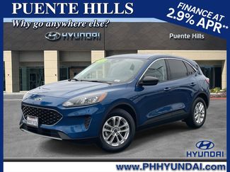 Used 2022 Ford Escape SE video 1