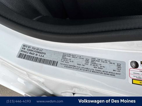 Used 2025 RAM 1500 Laramie image 21