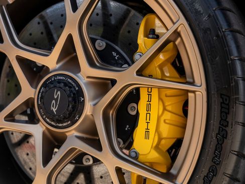 Certified 2024 Porsche 718 Cayman GT4 RS RWD image 22