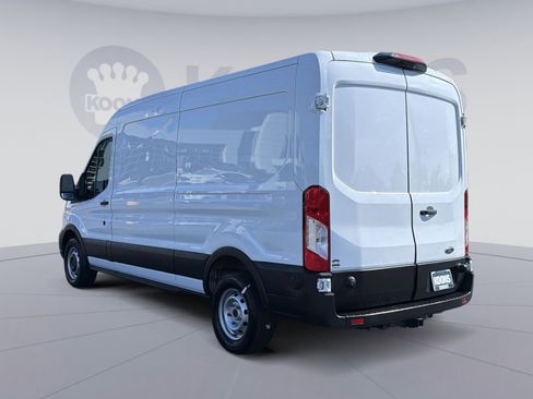 Used 2020 Ford Transit 250 Medium Roof RWD image 4