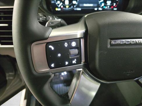 New 2026 Land Rover Discovery Limited Edition AWD/4WD image 19