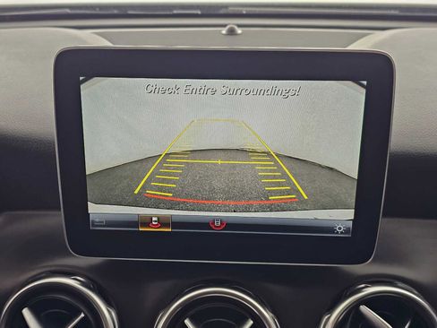 Used 2019 Mercedes-Benz GLA 250 image 26