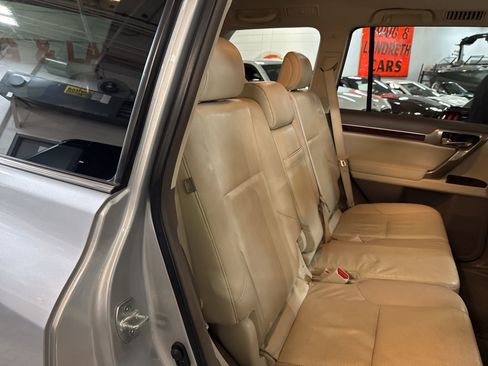 Used 2016 Lexus GX 460 460 image 25