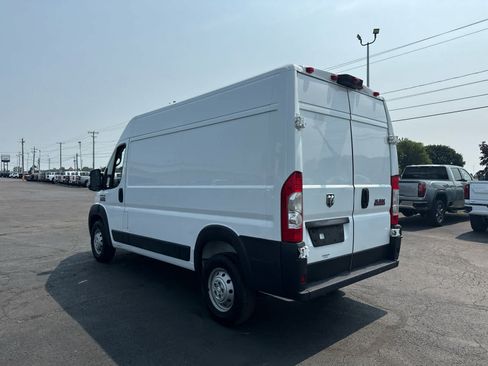 Used 2019 RAM ProMaster 2500 FWD image 3