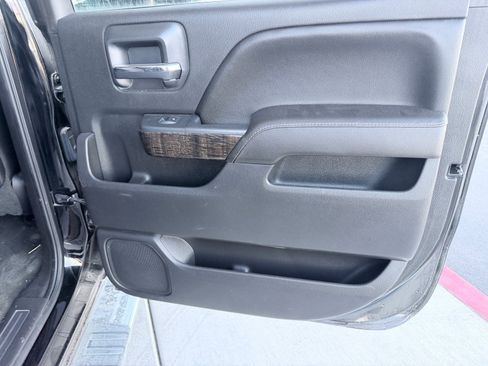 Used 2015 GMC Sierra 3500 Denali w/ Duramax Plus Package image 29