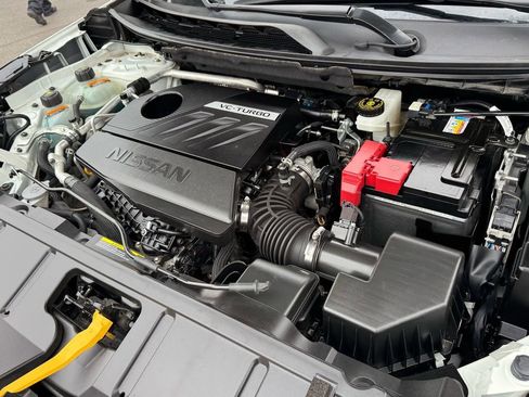 Used 2023 Nissan Rogue SV image 24