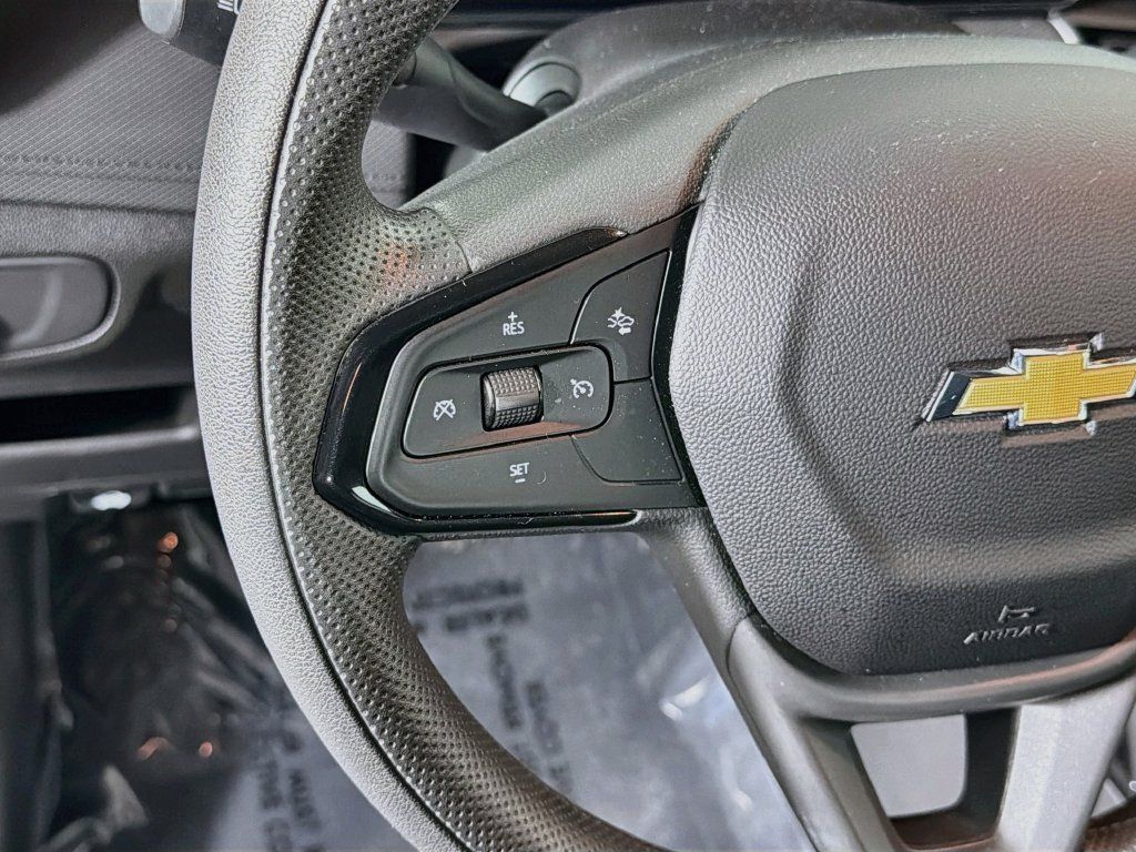 Used 2025 Chevrolet TrailBlazer LS w/ LS Convenience Package FWD image 10