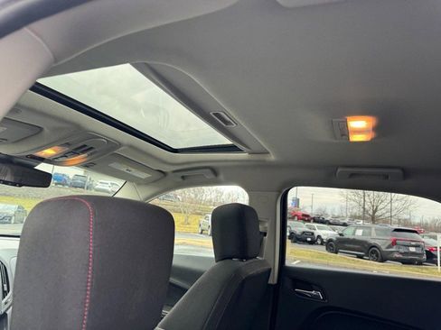 Used 2015 Chevrolet Equinox LT w/ Driver Convenience Package image 11