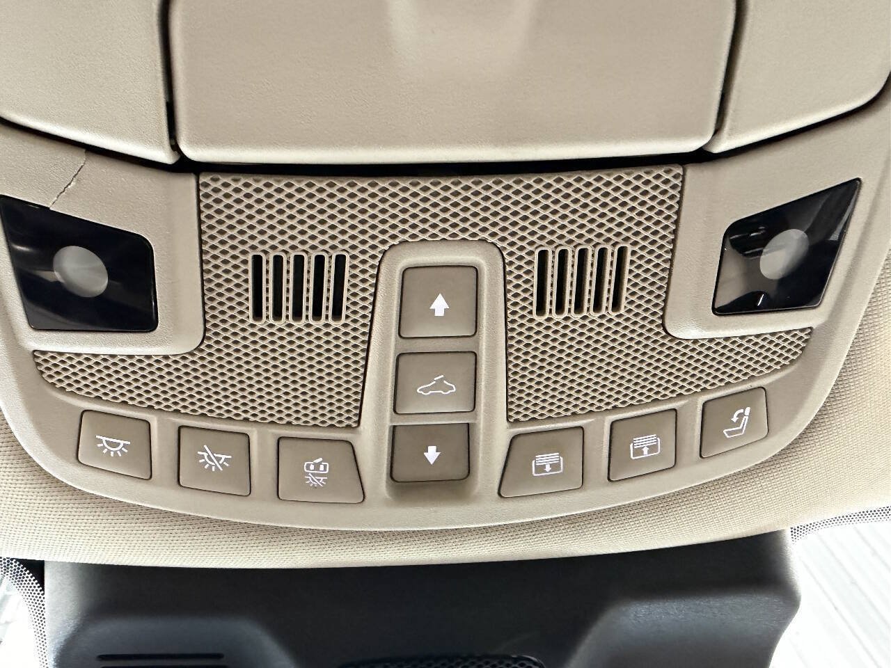 Used 2022 Lincoln Navigator L Reserve AWD/4WD image 57