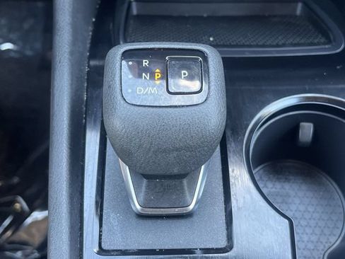 Used 2023 Nissan Rogue SV w/ SV Premium B Package FWD image 23