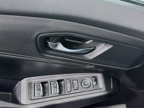 Used 2023 Honda Accord EX image 15