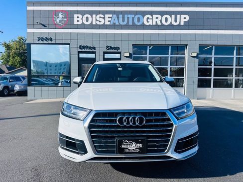 Used 2017 Audi Q7 3.0T Premium Plus w/ Premium Plus Package AWD/4WD image 2