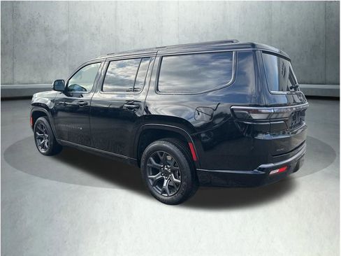 New 2026 Jeep Grand Wagoneer Limited w/ Premium Group II AWD/4WD image 3