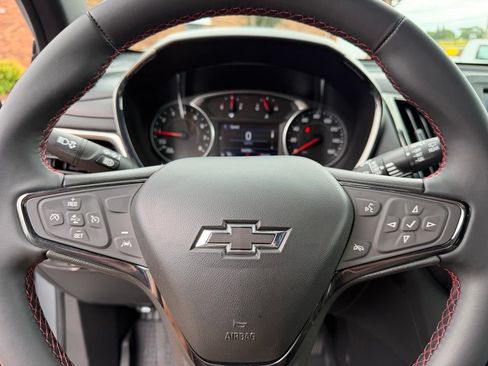 Used 2024 Chevrolet Equinox RS FWD image 14