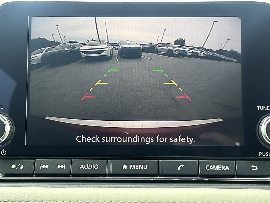 Certified 2022 Nissan Rogue SV FWD image 25