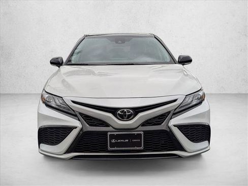 Used 2023 Toyota Camry XSE image 2