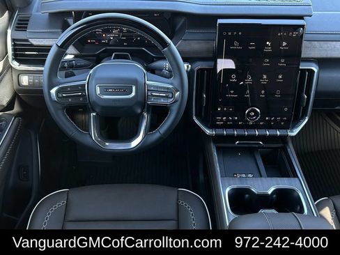 New 2026 GMC Acadia Denali Ultimate w/ LPO, Floor Liner Package AWD/4WD image 11