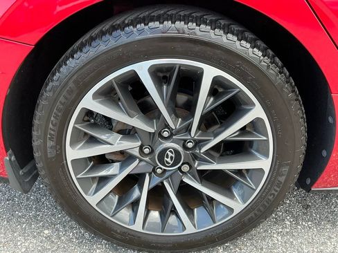 Used 2020 Hyundai Sonata Limited w/ Preferred Accessory Package FWD image 21