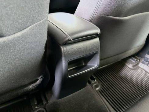 Used 2022 Toyota Corolla SE image 29