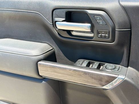 Used 2020 Chevrolet Silverado 1500 LTZ w/ LTZ Plus Package AWD/4WD image 22