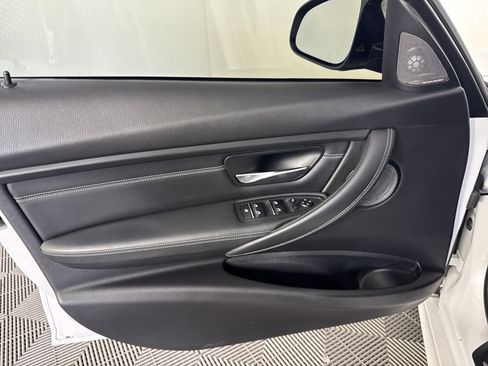 Used 2018 BMW M3 w/ Competition Package RWD image 22