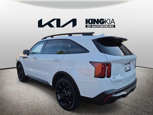 Certified 2024 Kia Sorento SX Prestige w/ Olive Brown Leather Package AWD/4WD image 6
