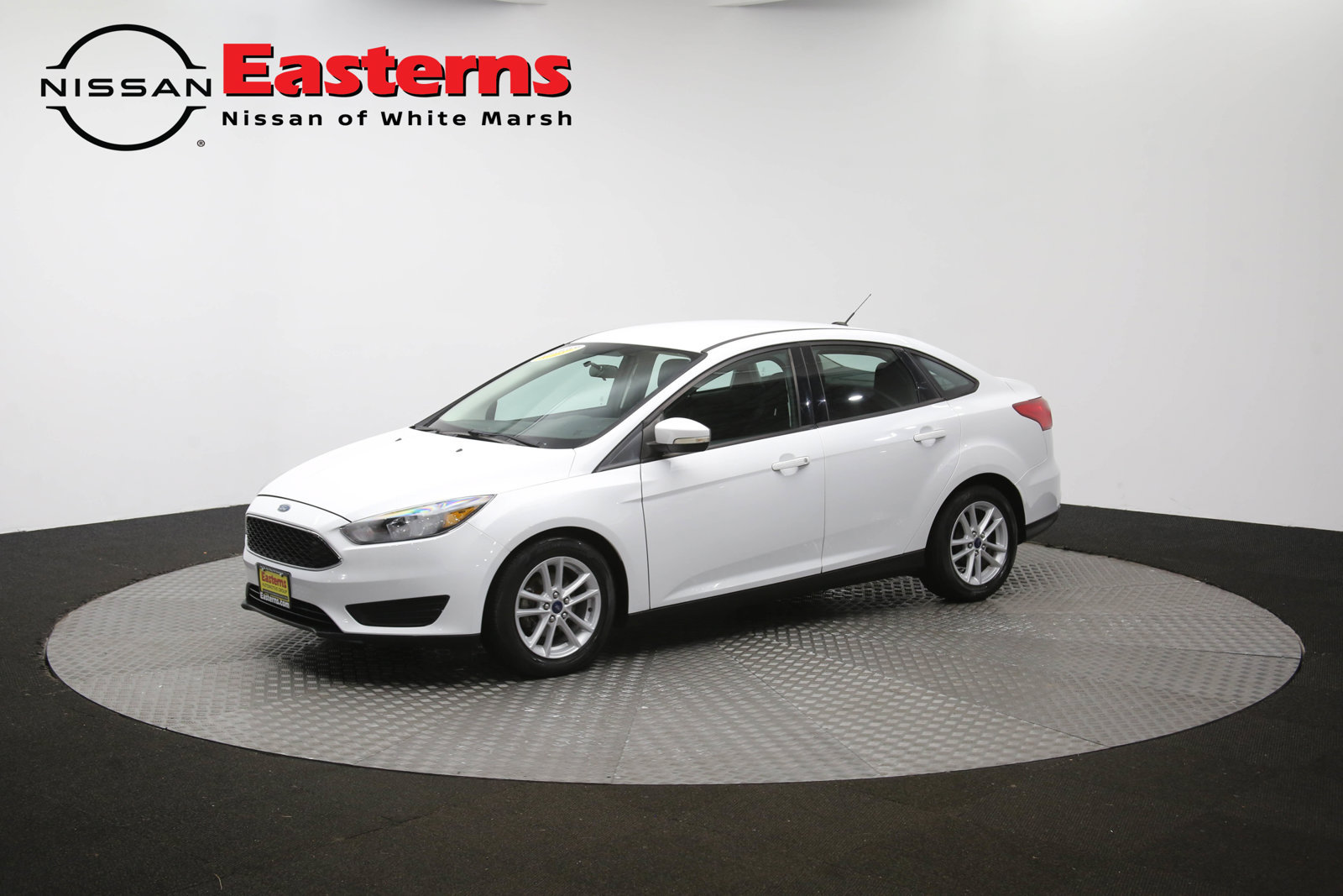 Used 2018 Ford Focus SE w/ Cold Weather Package FWD image 55