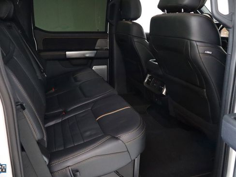Used 2024 Ford F350 Platinum image 31