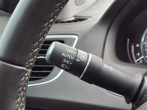 Used 2015 Acura TLX FWD image 18