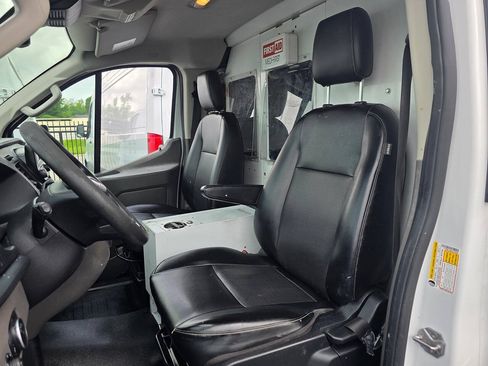 Used 2020 Ford Transit 350 Low Roof w/ Load Area Protection Package RWD image 10
