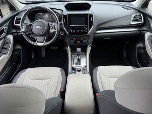 Used 2022 Subaru Forester Premium image 7