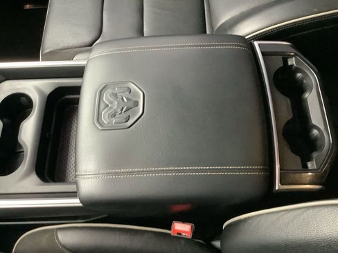 Used 2022 RAM 1500 Laramie w/ Sport Appearance Package image 22