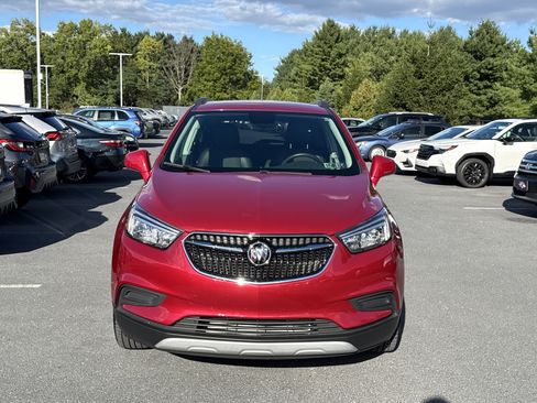 Used 2020 Buick Encore Preferred AWD/4WD image 21