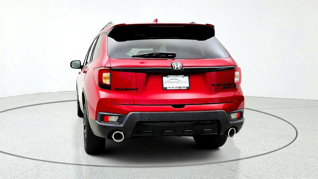 Used 2024 Honda Passport Black Edition image 6